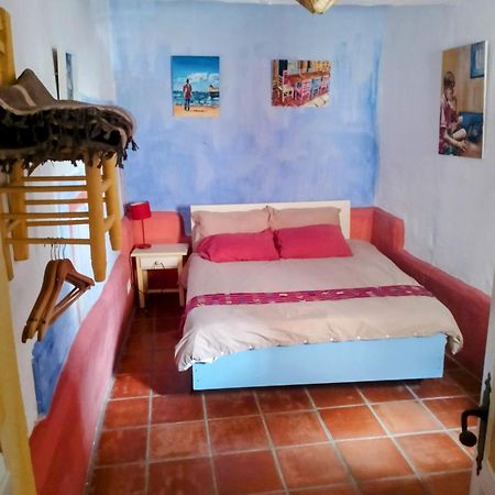 דירות אלהמה דה גרנדה Casa Isabella מראה חיצוני תמונה